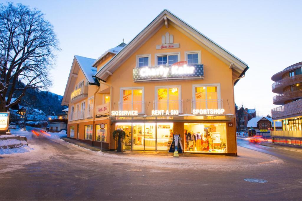 Appartement Charly Kahr And Family, Ski-In & Ski-Out Schladming Rum bild
